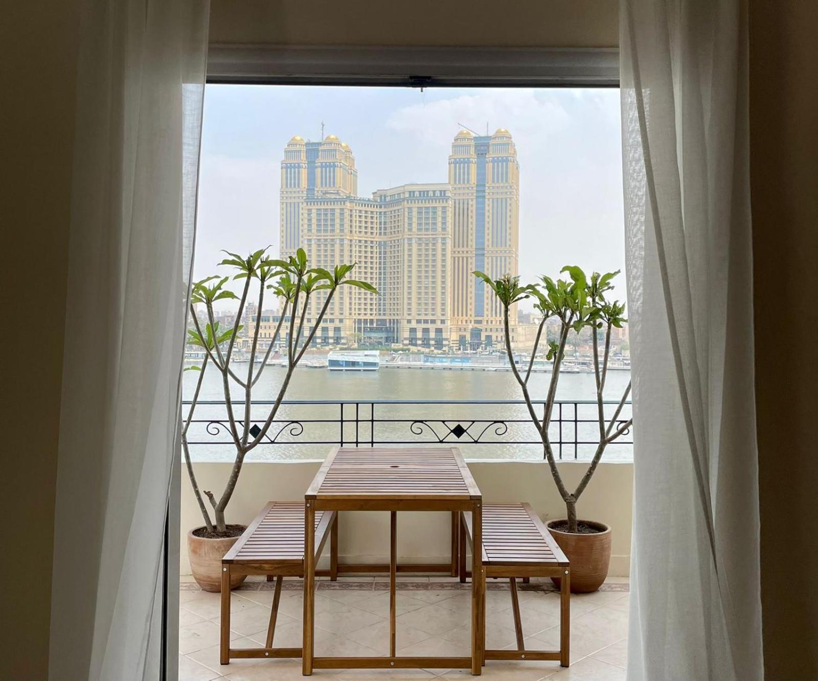 Luxury On The Nile - Zamalek Apartments Kairo Eksteriør bilde